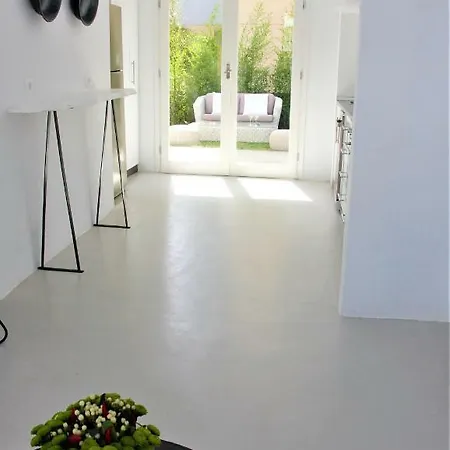 30villa Rd Villa